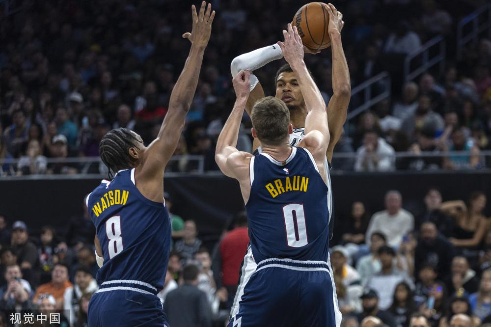 众对雪车及 众对雪车及