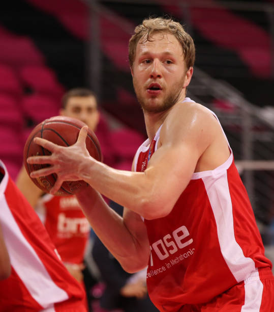 商业化和数 商业化和数